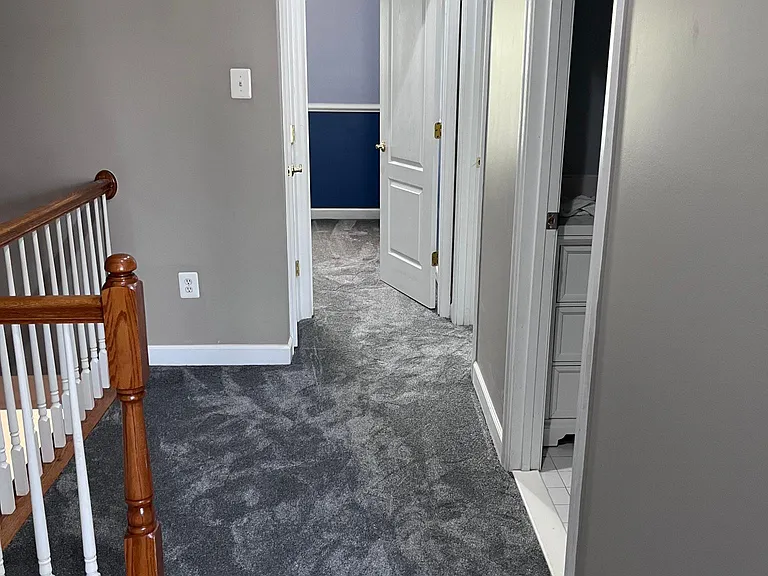 610 Garden View Sq — Photo 14