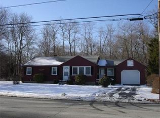 110 Swansom Rd, Swansea, MA 02777