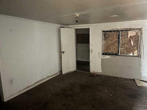 4th image of 4503 N 45th St