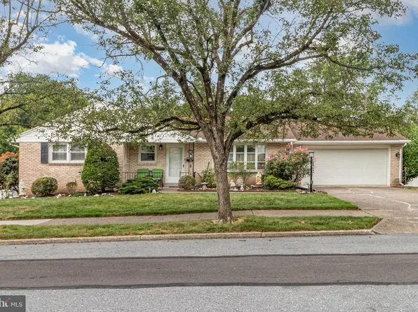 414A Trudy Rd, Harrisburg, PA 17109