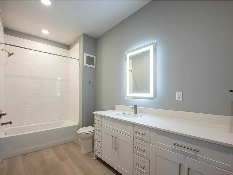 Bathroom Bathroom
