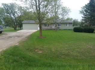9327 Sheridan Rd, Gaines, MI 48436