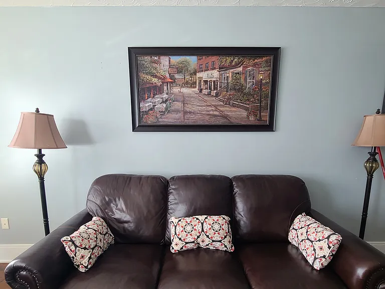 1020 Baron Dr — Photo 22