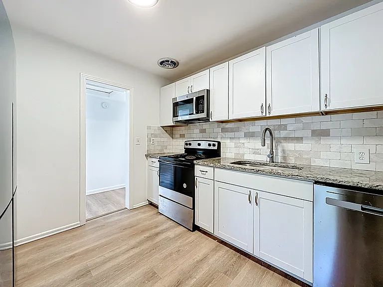 5330 Quan Dr — Photo 13
