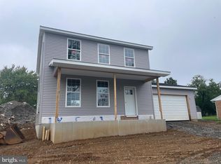 12 Hilltop Rd, Halifax, PA 17032