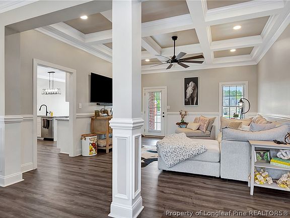 5th image of 67 Natural Brook Dr