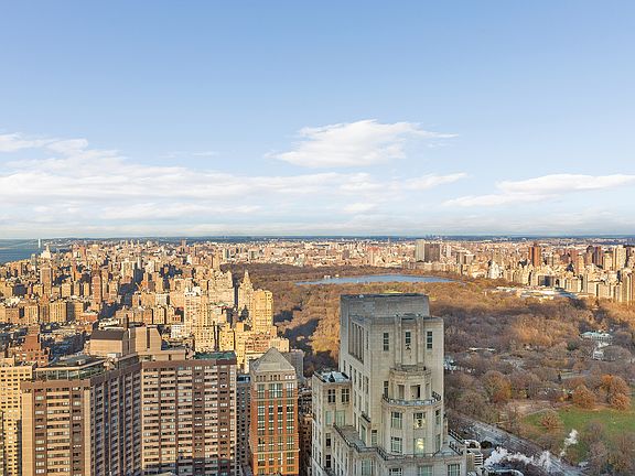 2nd image of 80 Columbus Cir #73C