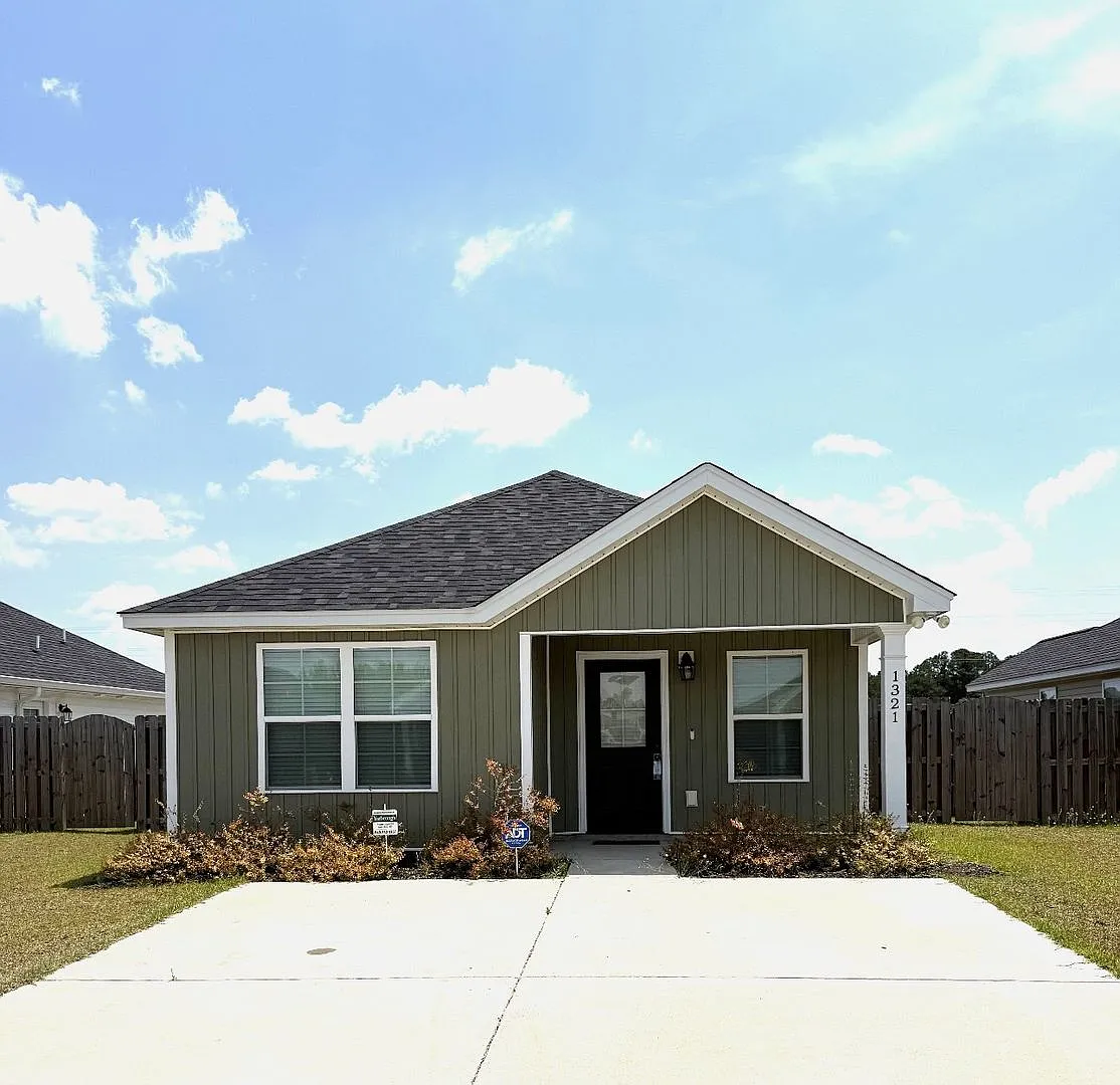 New Home for Rent — Photo 1