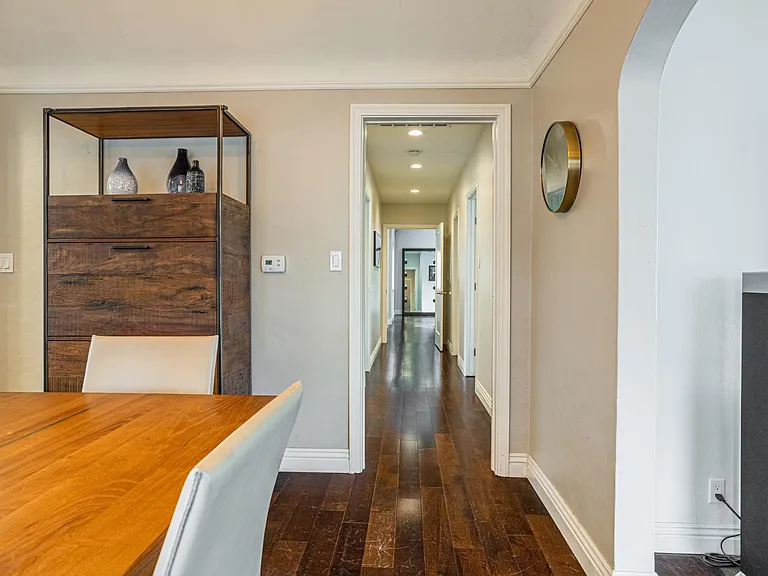 8920 David Ave — Photo 10