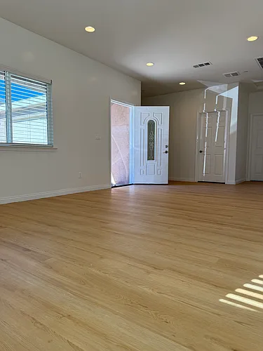 3242 Charlotte Ave Photo 1