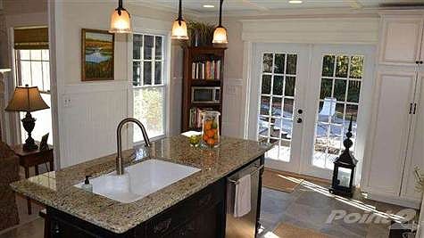 4th image of 147 Woodville Cir