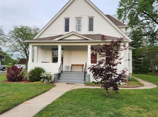 135 N Humboldt St, Marine, IL 62061