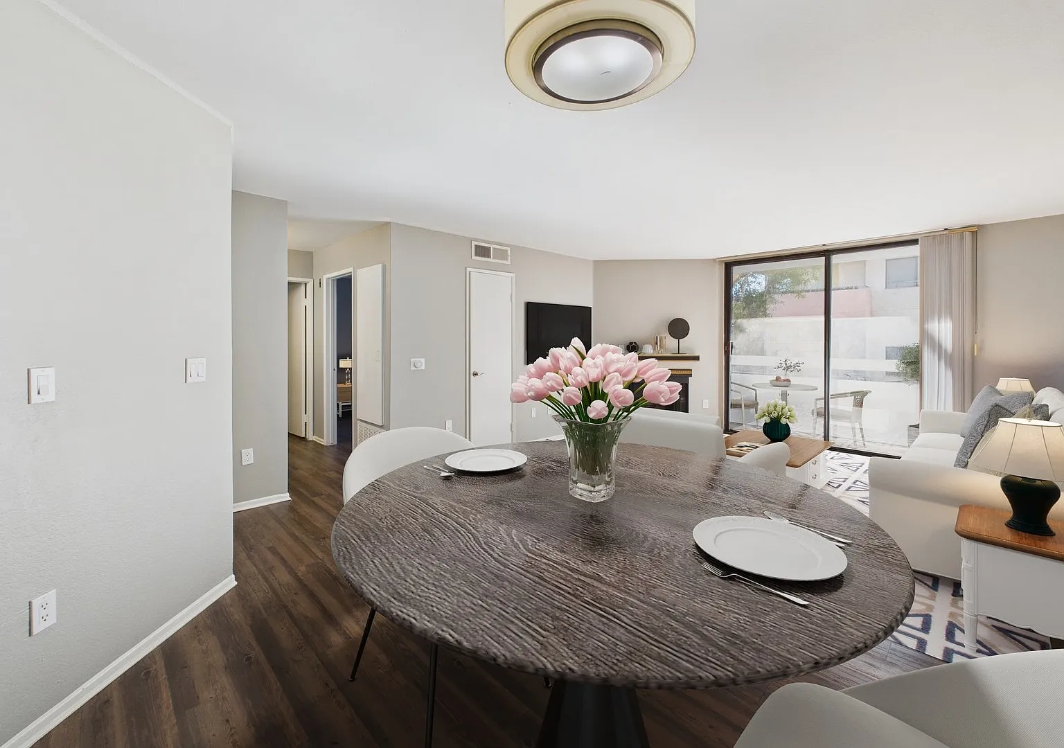 Franklin Place — Photo 4