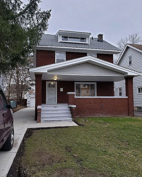 1st image of 12918 Maplerow Ave