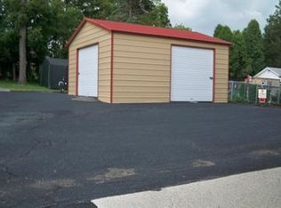 1800 Dixon Way, Beaver Falls, PA 15010