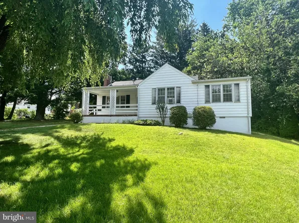 25 New Windsor Rd, Westminster, MD 21157