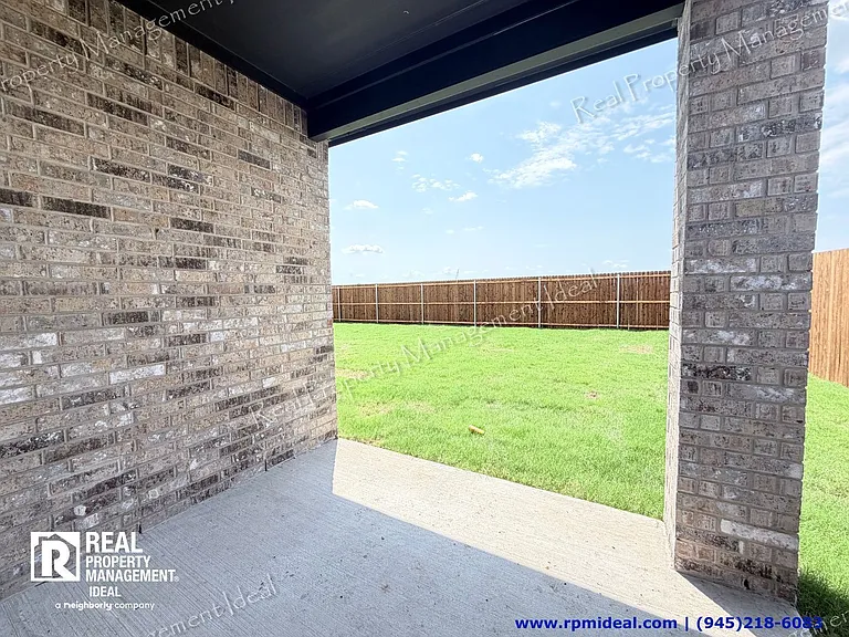 617 Edge Hill Ln — Photo 27