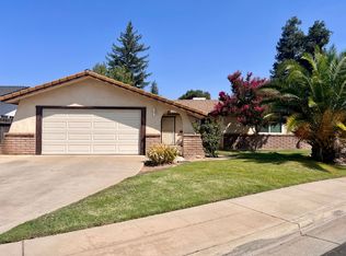 1045 Paul Ave, Clovis, CA 93612