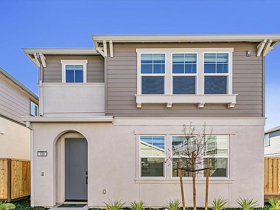 2nd image of 120 Clownfish St
