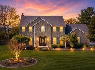 1039 Cobblestone Cir, Shepherdsville, KY 40165
