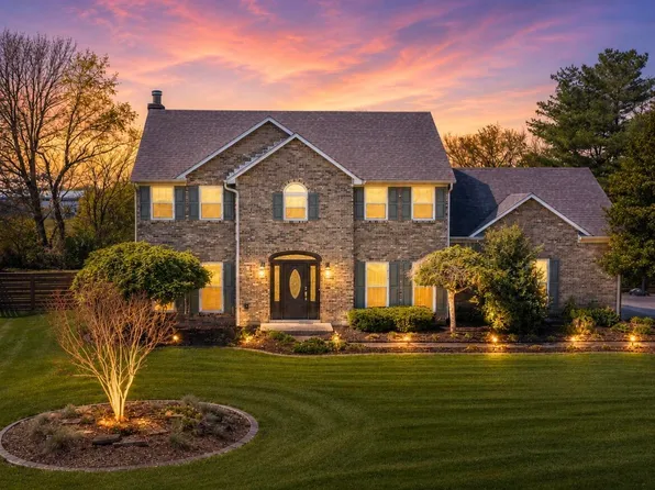 1039 Cobblestone Cir, Shepherdsville, KY 40165