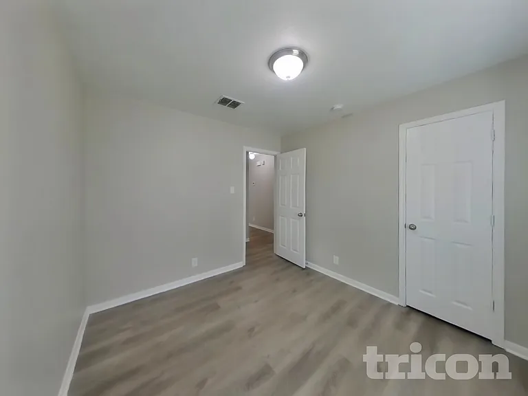 1714 Coxwold Ct — Photo 15