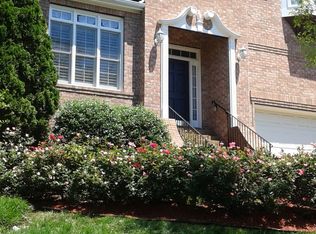 445 Cumberland Pl, Nashville, TN 37215