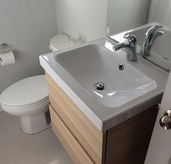 1148 Woodroffe Ave #A — Photo 6