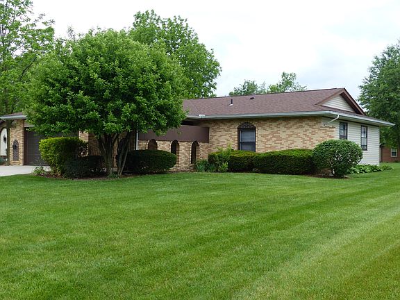 2nd image of 3000 Gleneagle Dr