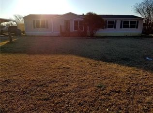 6304 Norton Dr, Terrell, TX 75160