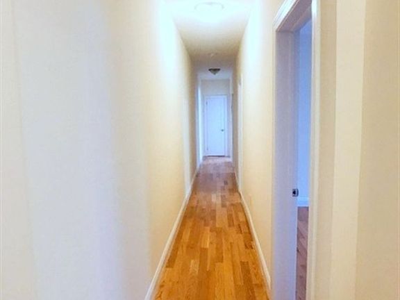 5th image of 35 Central Park N APT 5G
