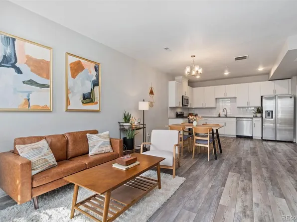 5760 S Algonquian Way #C, Aurora, CO 80016