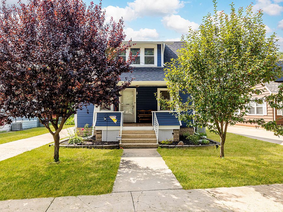 1st image of 833 Douglas Ave