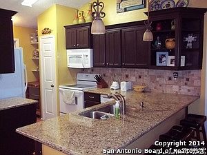 3rd image of 4706 Barhill St
