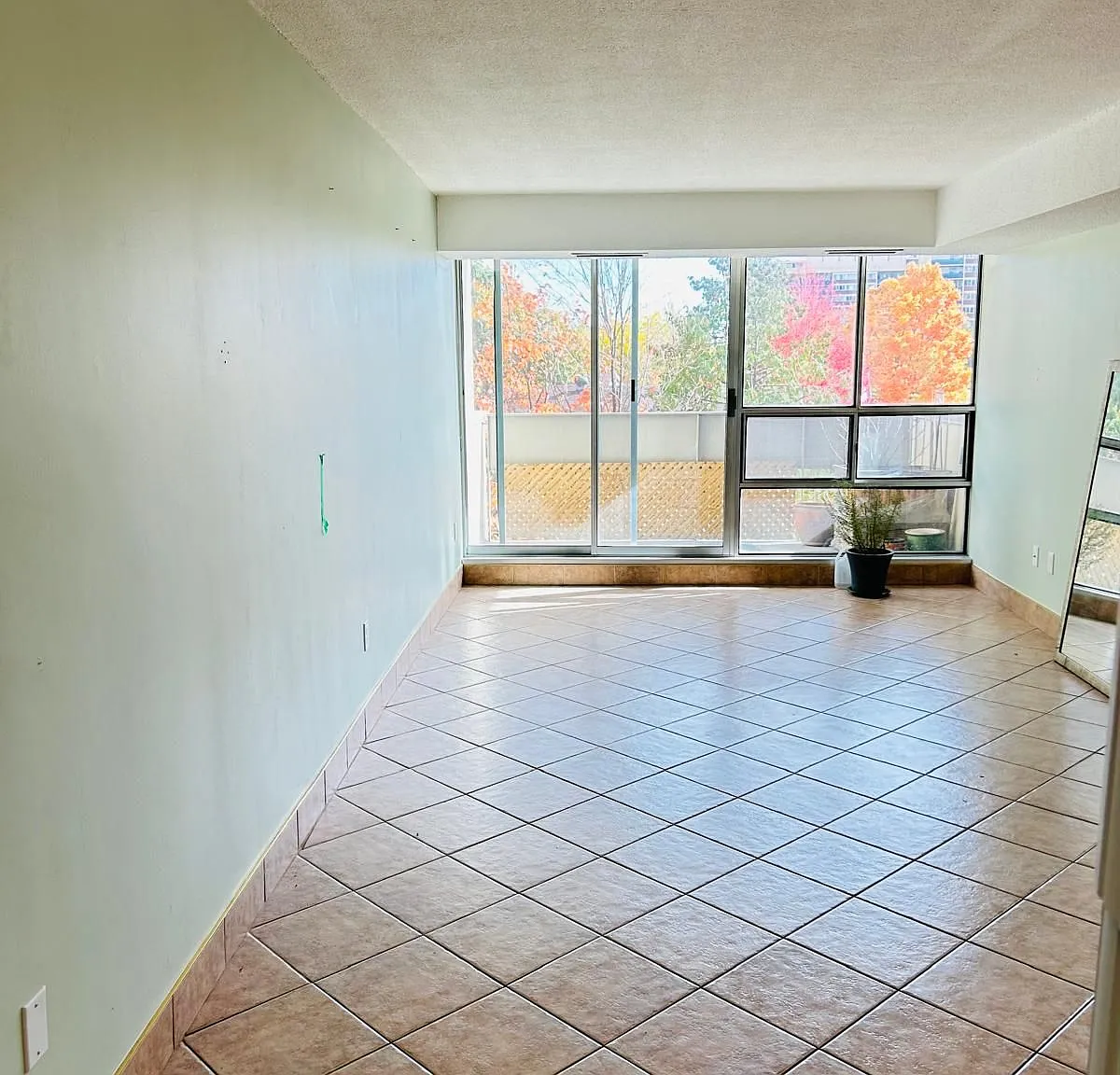 3 bed, $3,100 — Photo 2