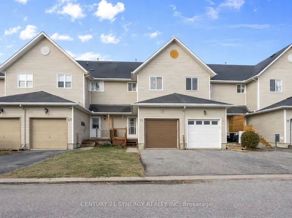 240 Mississippi Ct #12, Carleton Place, ON K7C 4R1