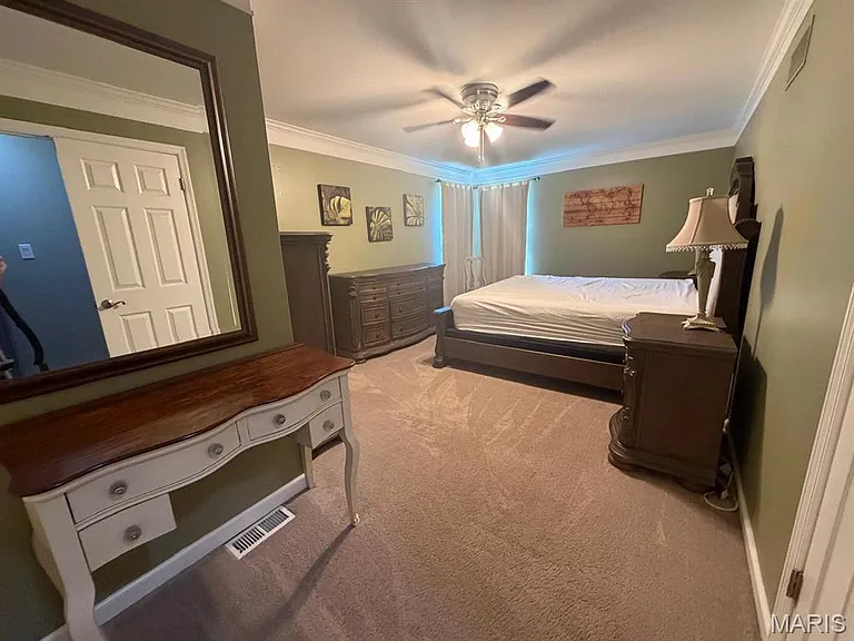 1842 Shadywood Ct — Photo 12