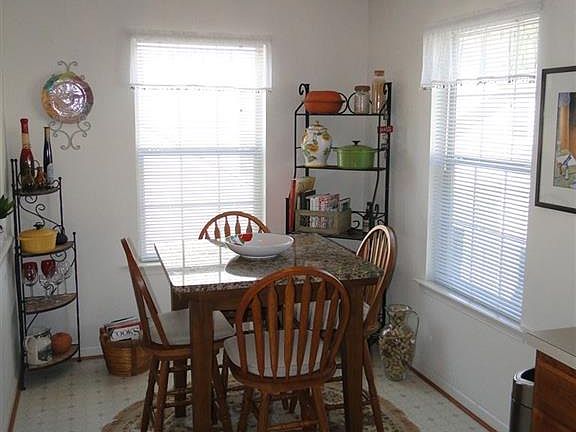 5th image of 3108 Crosstimber Way