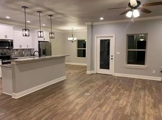 2212 Meraux Ln, Violet, LA 70092