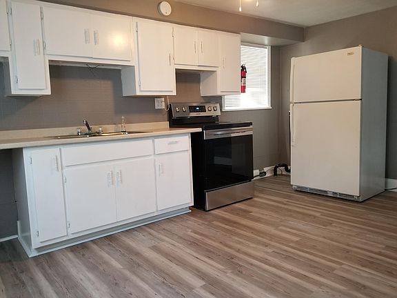 Spacious Kitchen