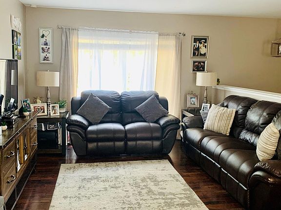 5th image of 1216 N Lake Shore Dr