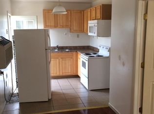 2 E 2nd St #C, Hummelstown, PA 17036