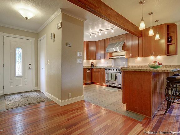 3rd image of 10601 Makushin Bay Cir
