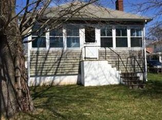 39 Taft St, Wareham, MA 02571