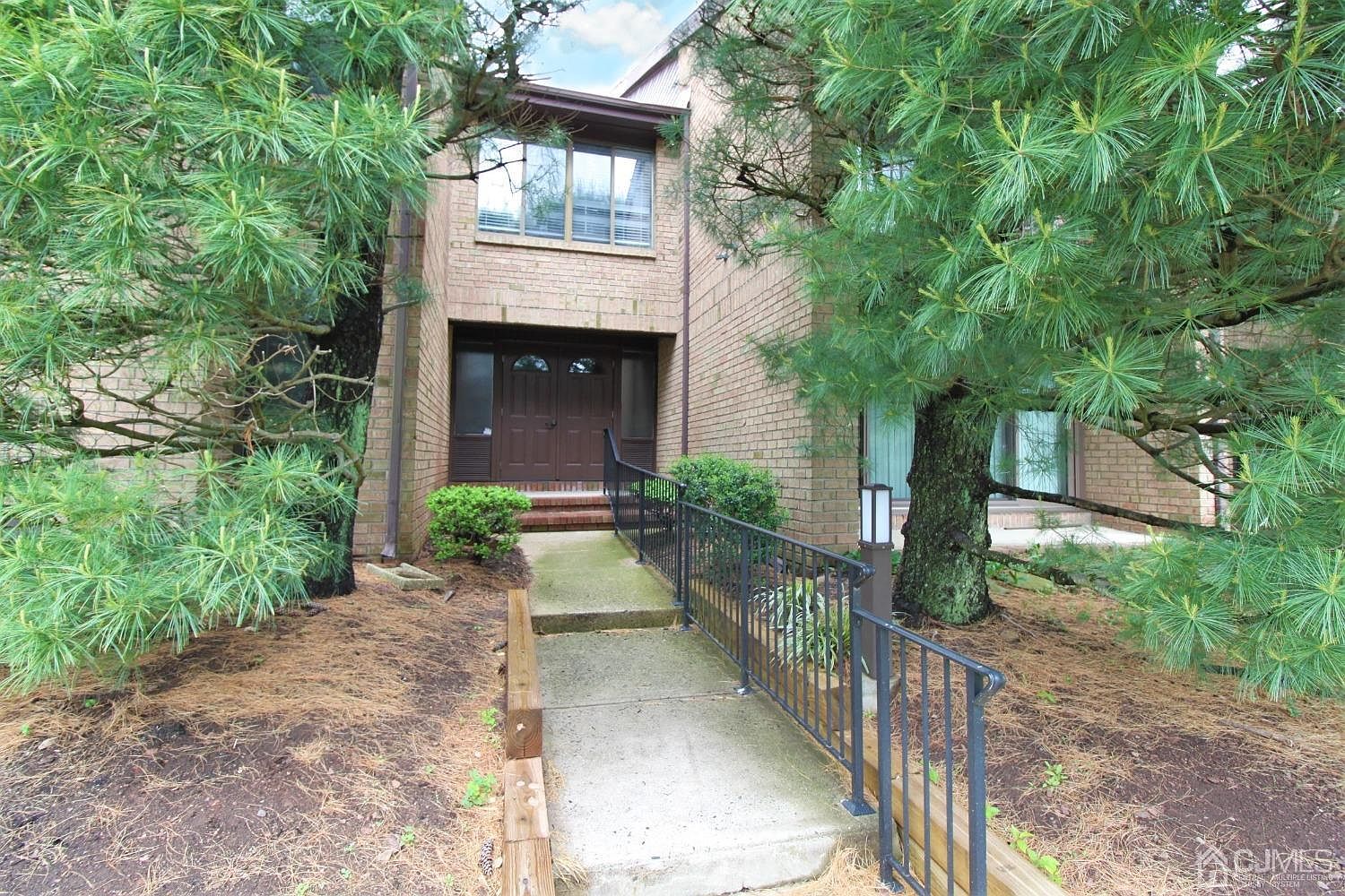 352 Willowbrook Dr, North Brunswick, NJ 08902 Zillow