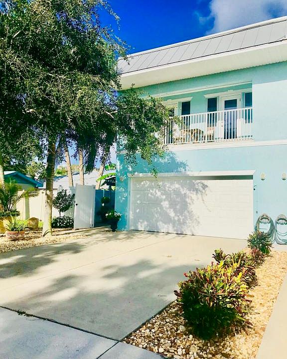 1st image of 8019 Magnolia Ave