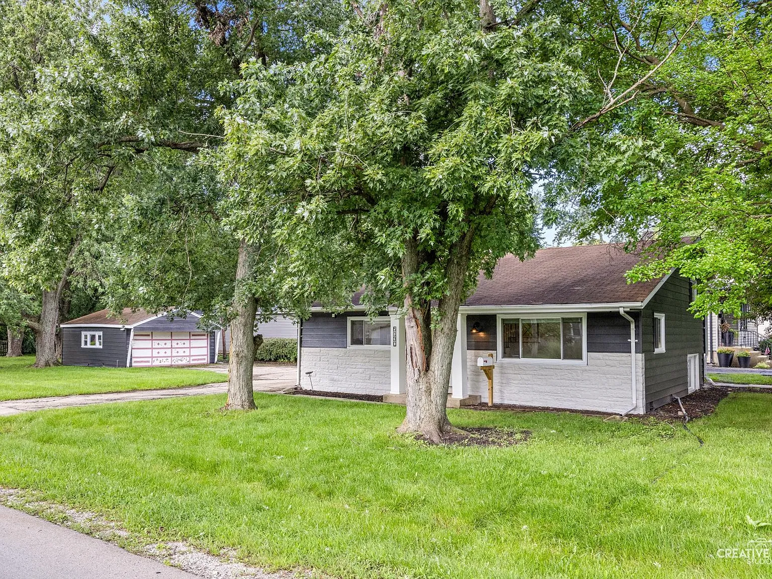 4 bed, 1242 sqft, $3,100 — Photo 3