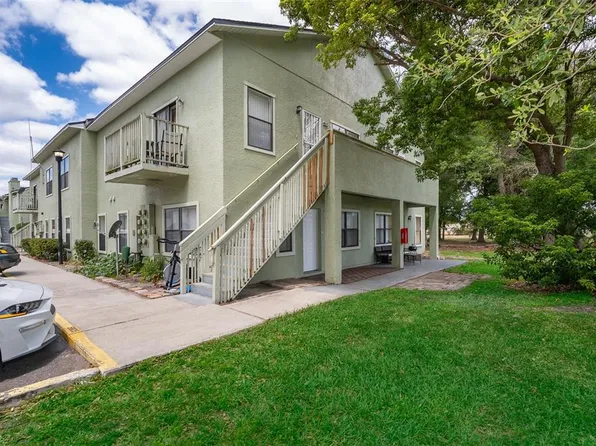 5817 La Costa Dr S, Orlando, FL 32807