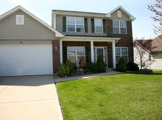506 Petersburg Pl, Wentzville, MO 63385