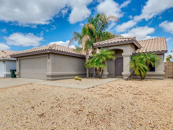 3rd image of 1408 W Michelle Dr